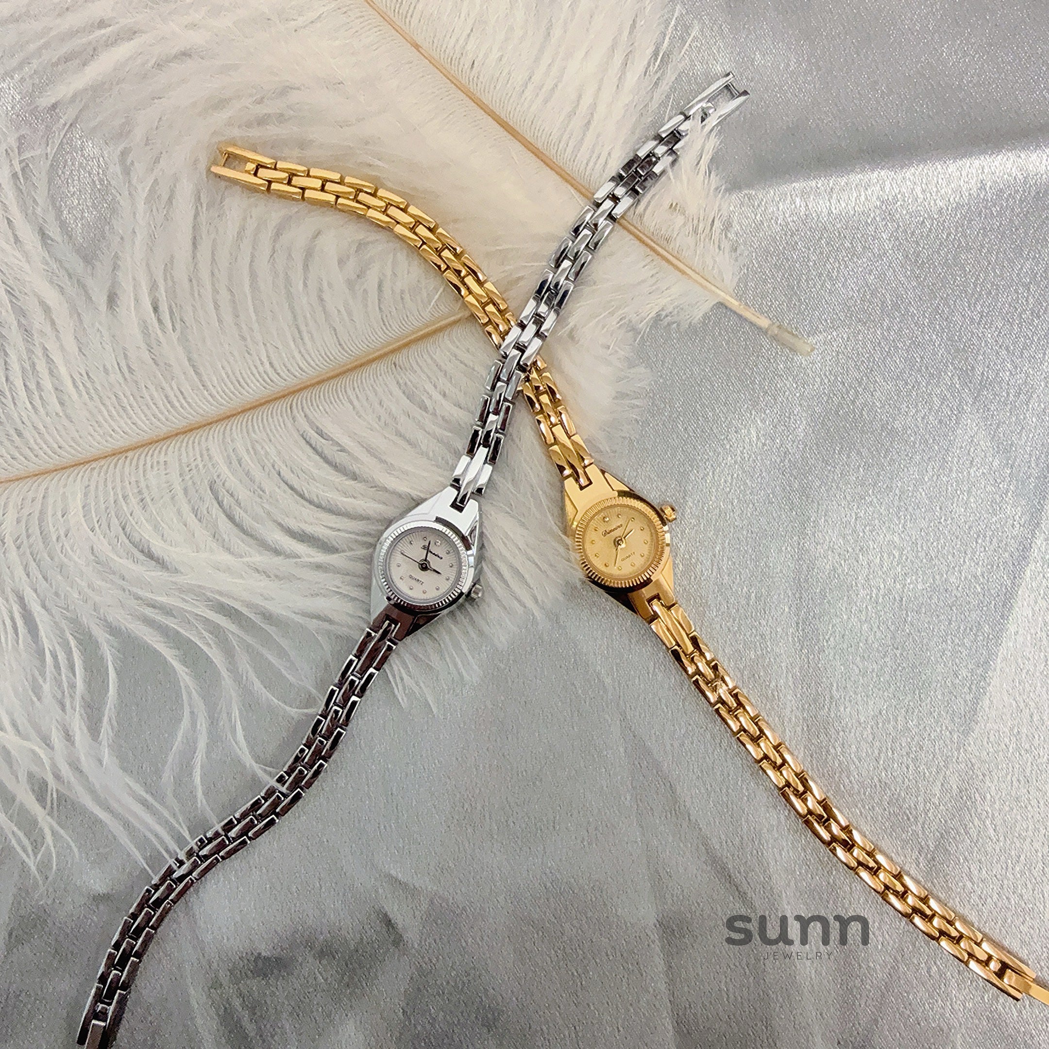 Sadia Petite Vintage Chain Watch