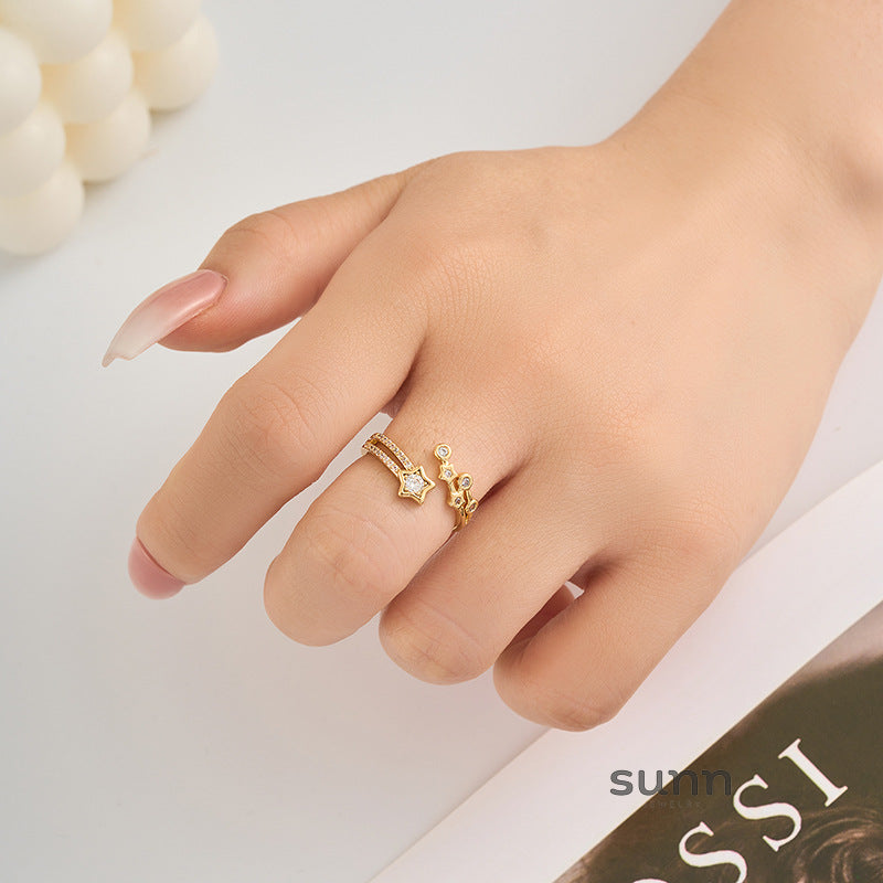 Sahana Star Zircon Ring [N4XIPZHQ]