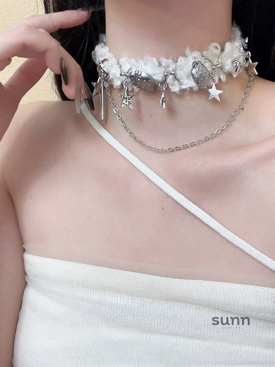Sahasra Plush Strawberry Choker