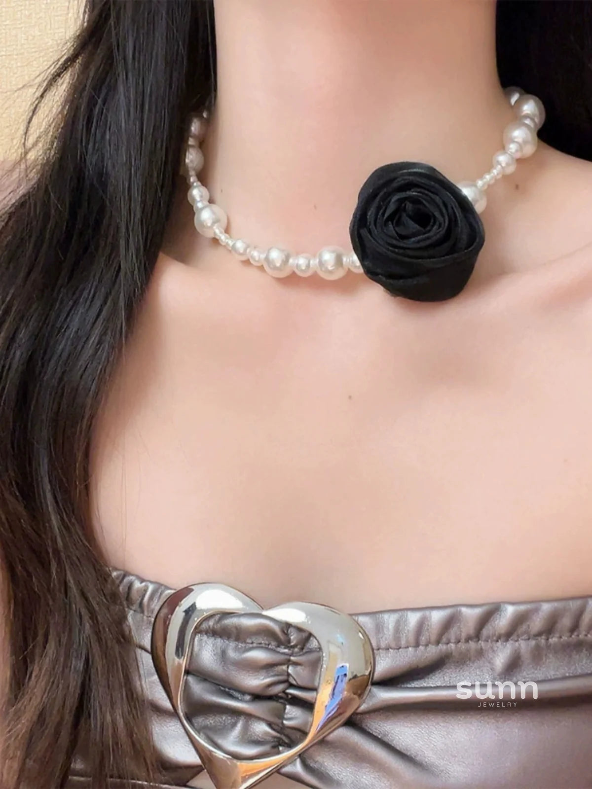 Sahasra Romantic Pearl Choker