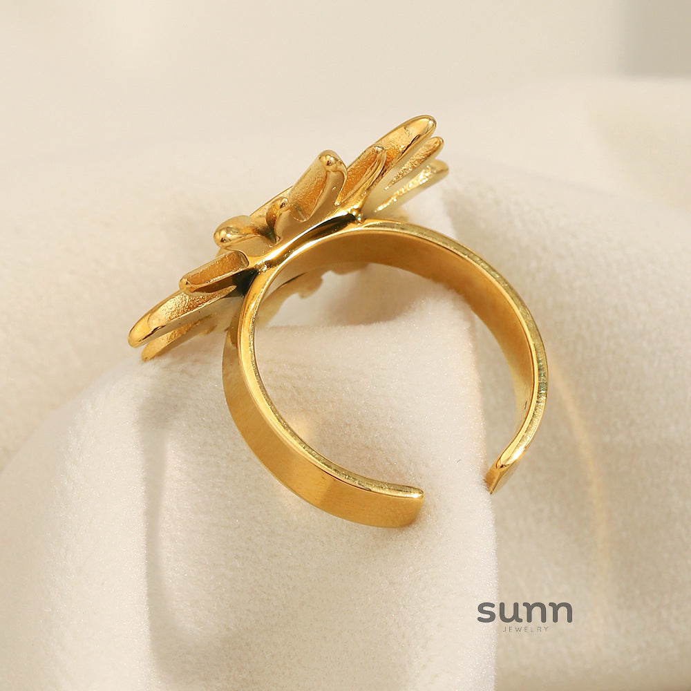 Saige Golden Sun Open Ring [94ISGW6V]