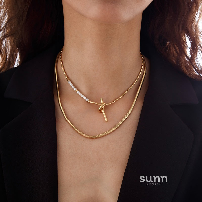 Saisha Rope Knot Pendant Necklace [YU1WTXMM]