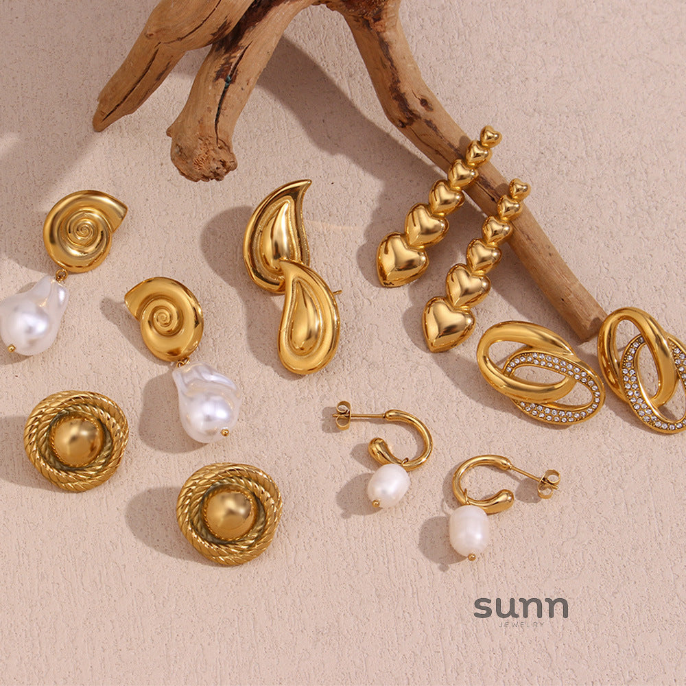 Sama Vintage Gold Drop Earrings [VQYY3I9Q]