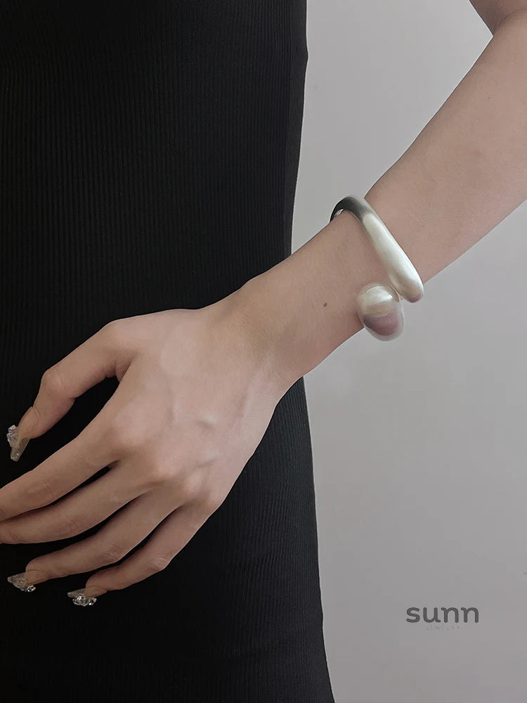 Samara Brushed Open Bangle