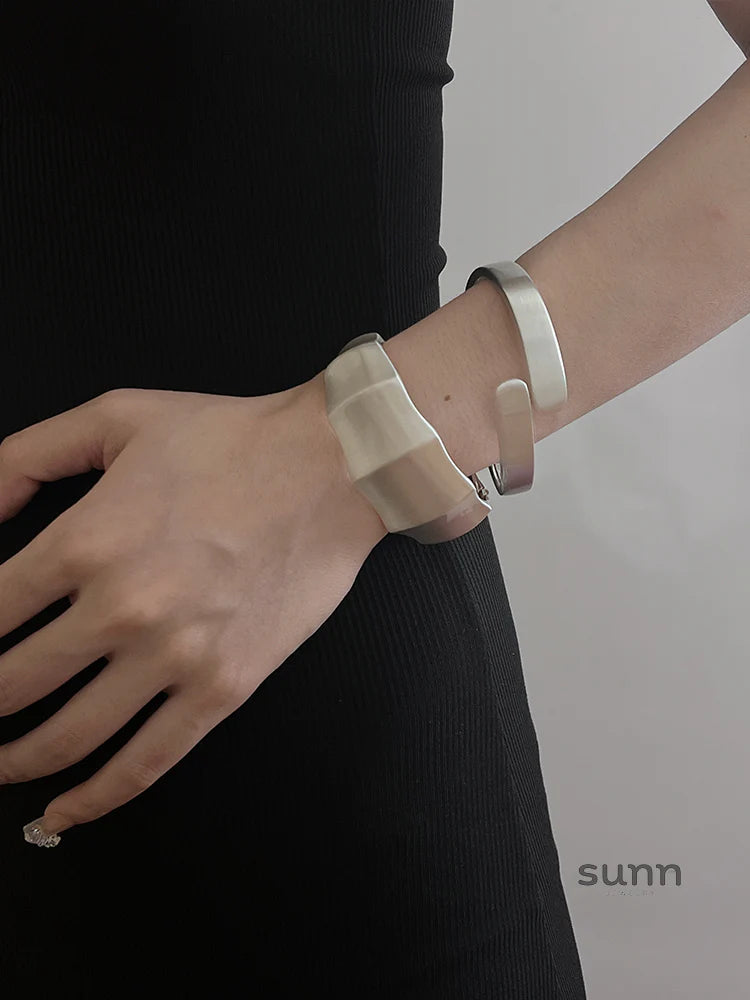 Samara Brushed Open Bangle