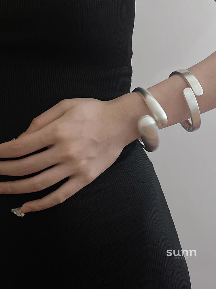 Samara Brushed Open Bangle