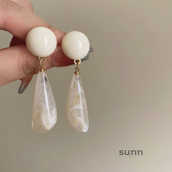 Samayah Translucent Drop Earrings [SZDPJ714]