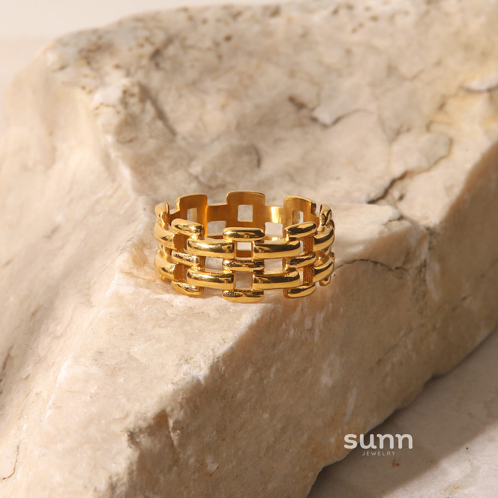Samiah Hollow Geometric Ring [Y3IQK6ZX]