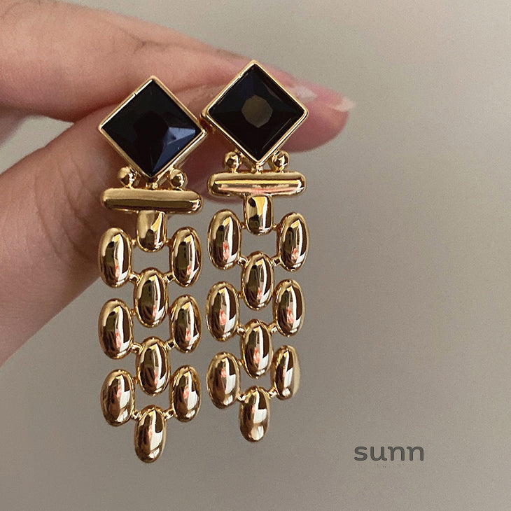 Samiya Gold Plated Black Gemstone Statement Earrings [1O9QZOHQ]