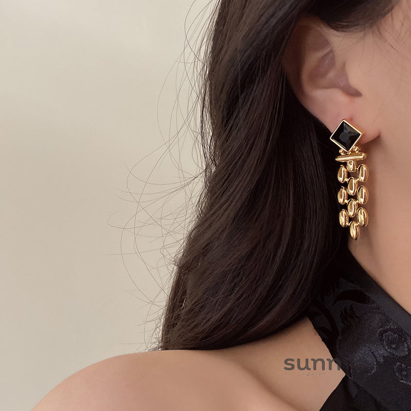 Samiya Gold Plated Black Gemstone Statement Earrings [QHM38B1O]