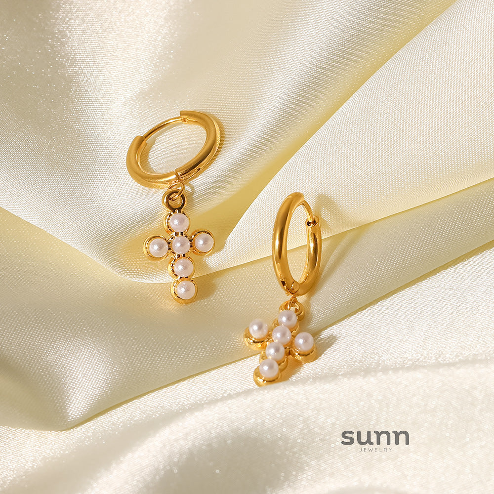 Samiyah Cross Pendant Earrings [BJ52Y41F]