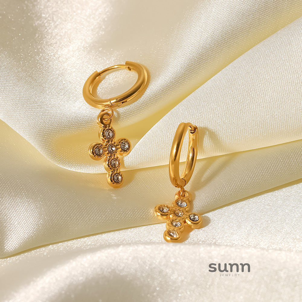 Samiyah Cross Pendant Earrings [G0TMGON9]