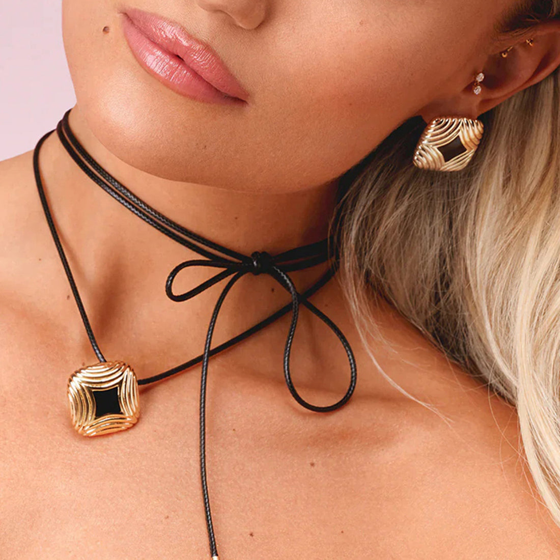 Samyiah Luxe Square Necklace [FA61X9X7]