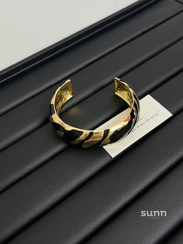 Sana Enamel Open Bangle Ring