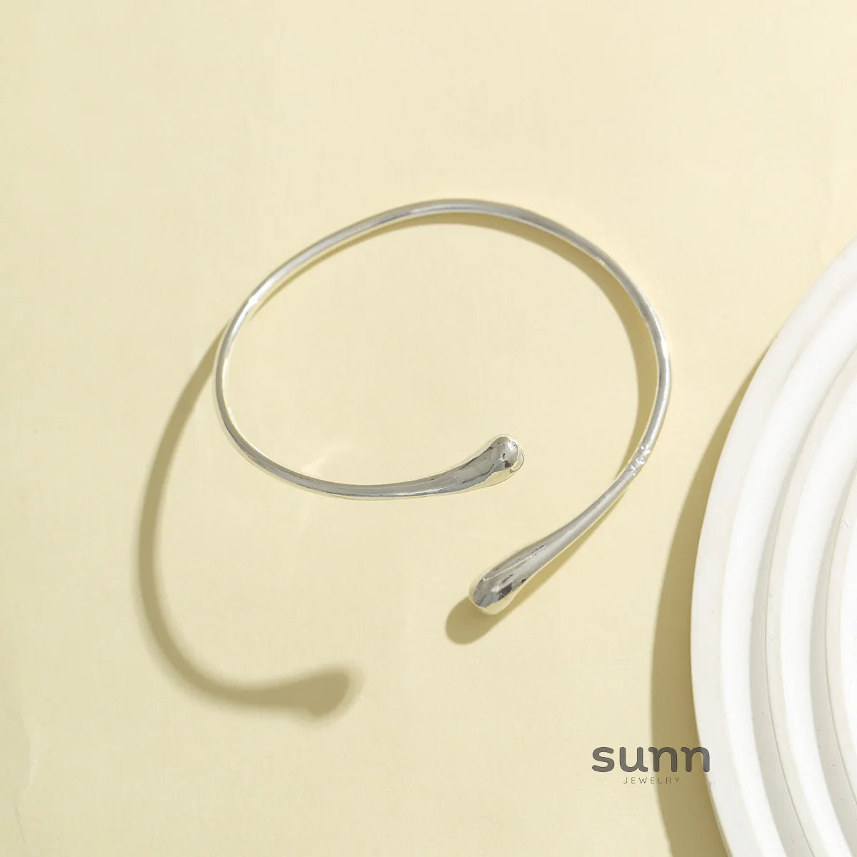 Sana Waterdrop Arm Cuff