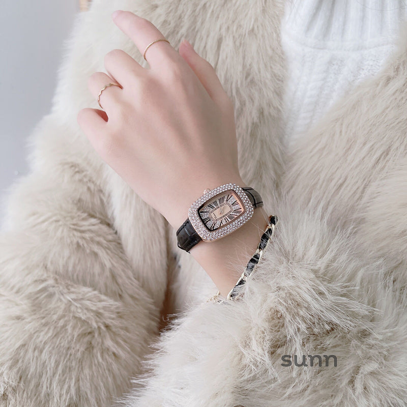 Santana Oval Rhinestone Watch [YCNV38SO]