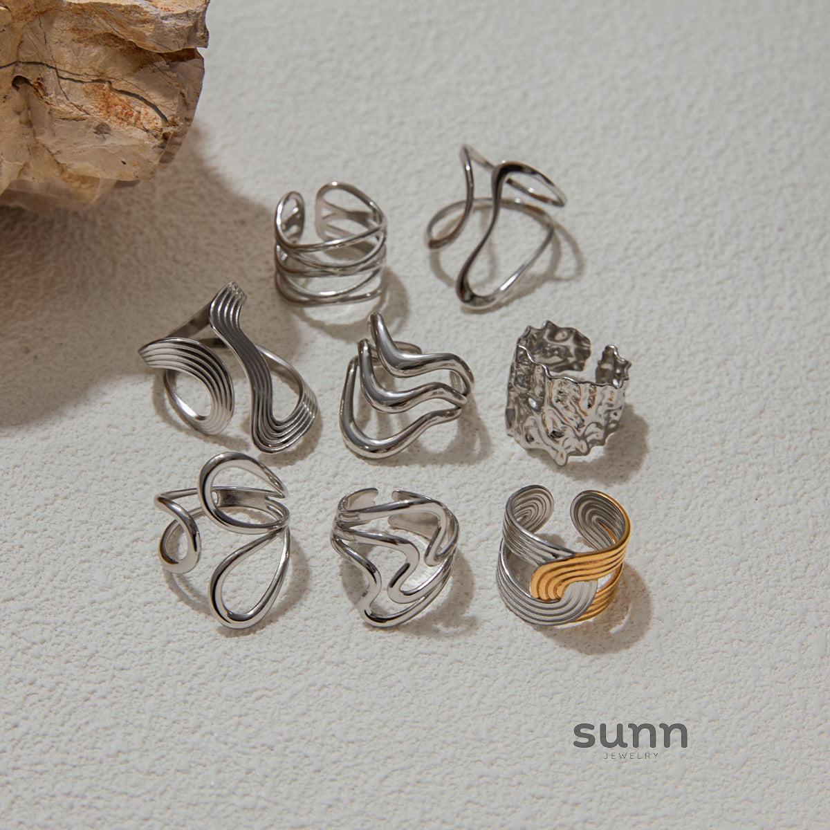 Sanvi Geometric Line Rings [08XNXWOT]