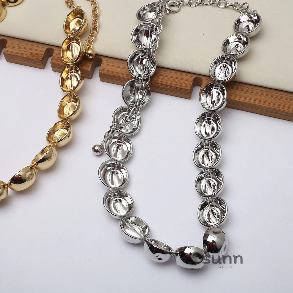 Sarai Concave Orb Necklace