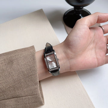 Sarai Elegant Leather Strap Watch [N0R86HHV]