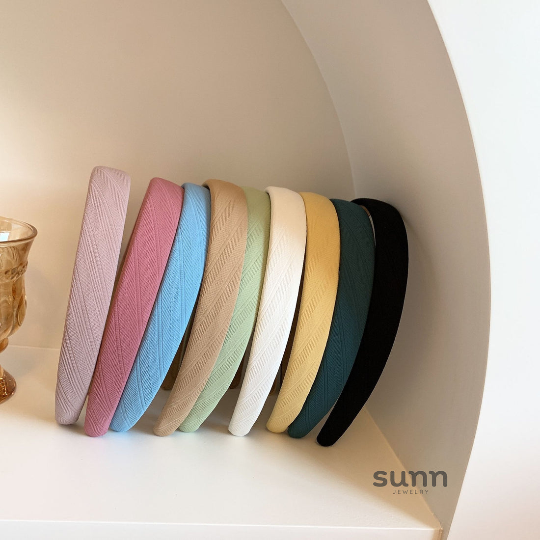 Saraiya Elegant Fabric Headband [NIW43ECQ]
