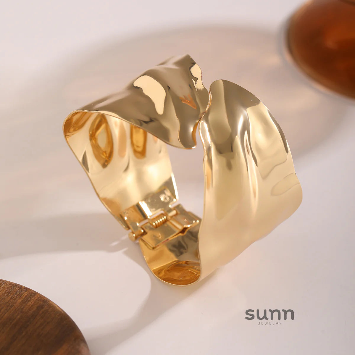 Saray Sculpted Cuff Bracelet