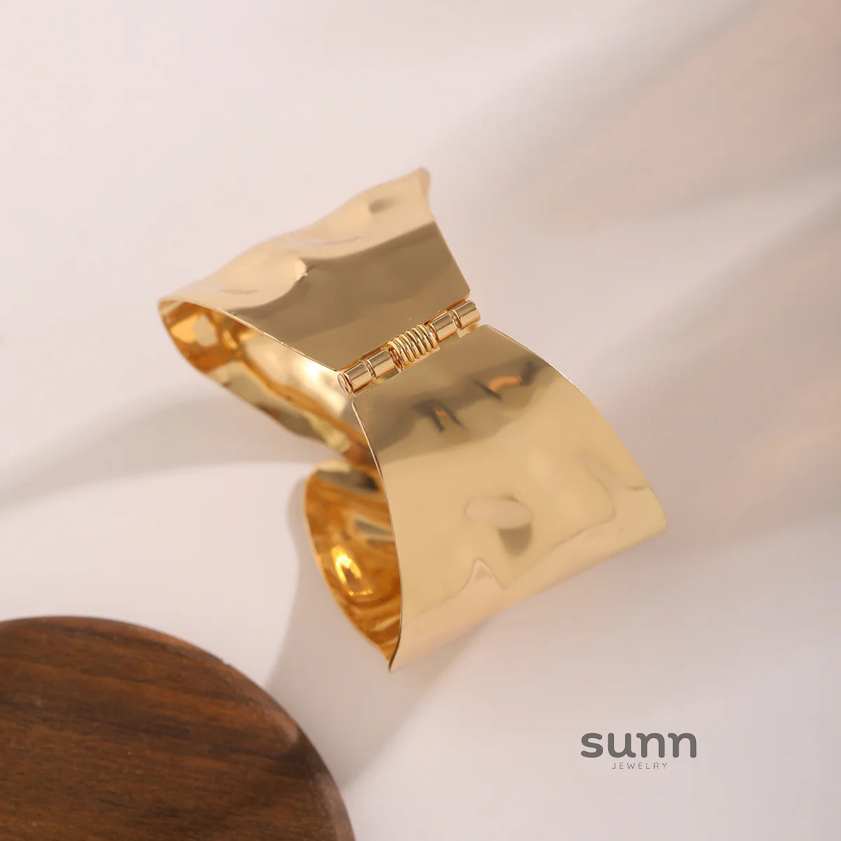 Saray Sculpted Cuff Bracelet