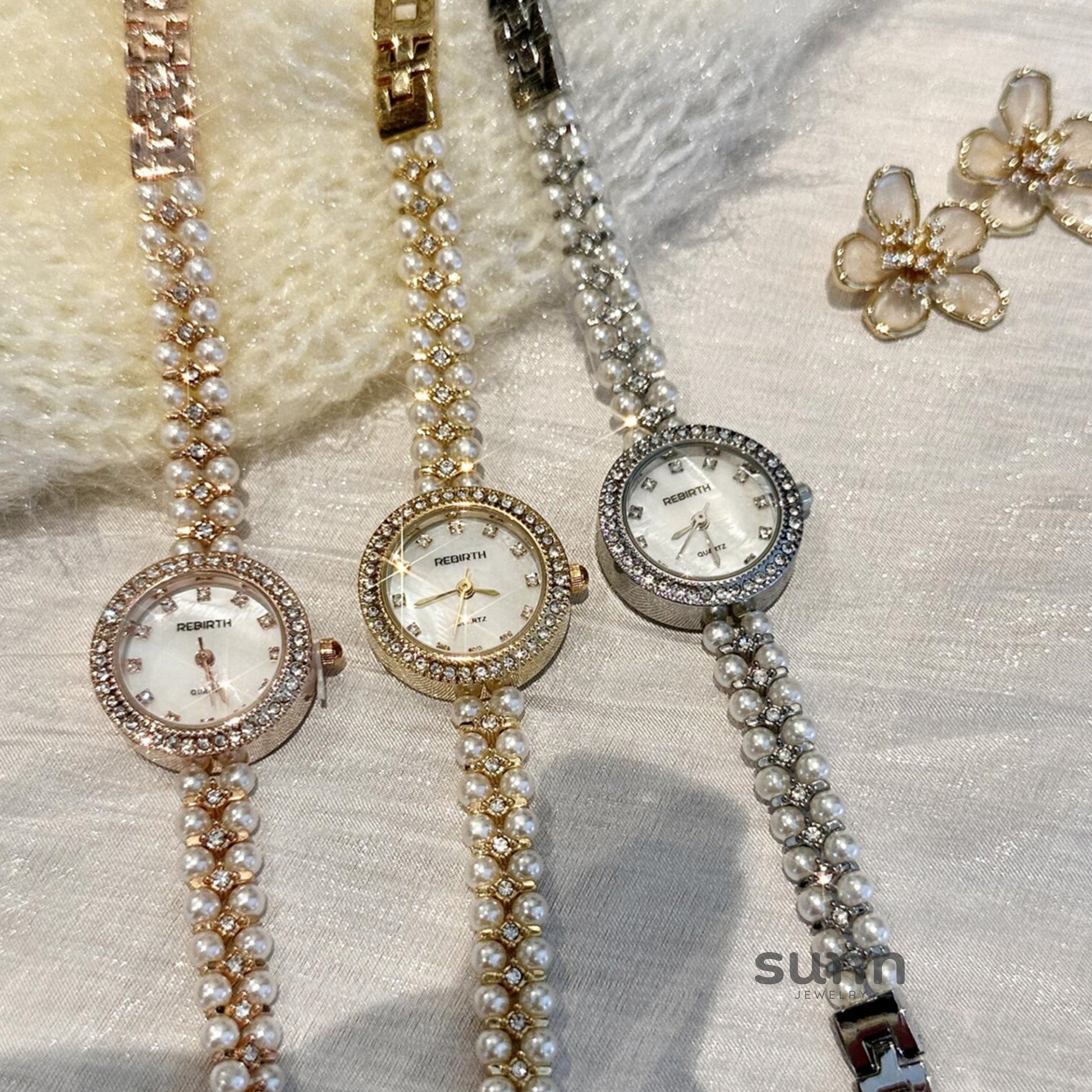 Saraya Delicate Pearl Watch