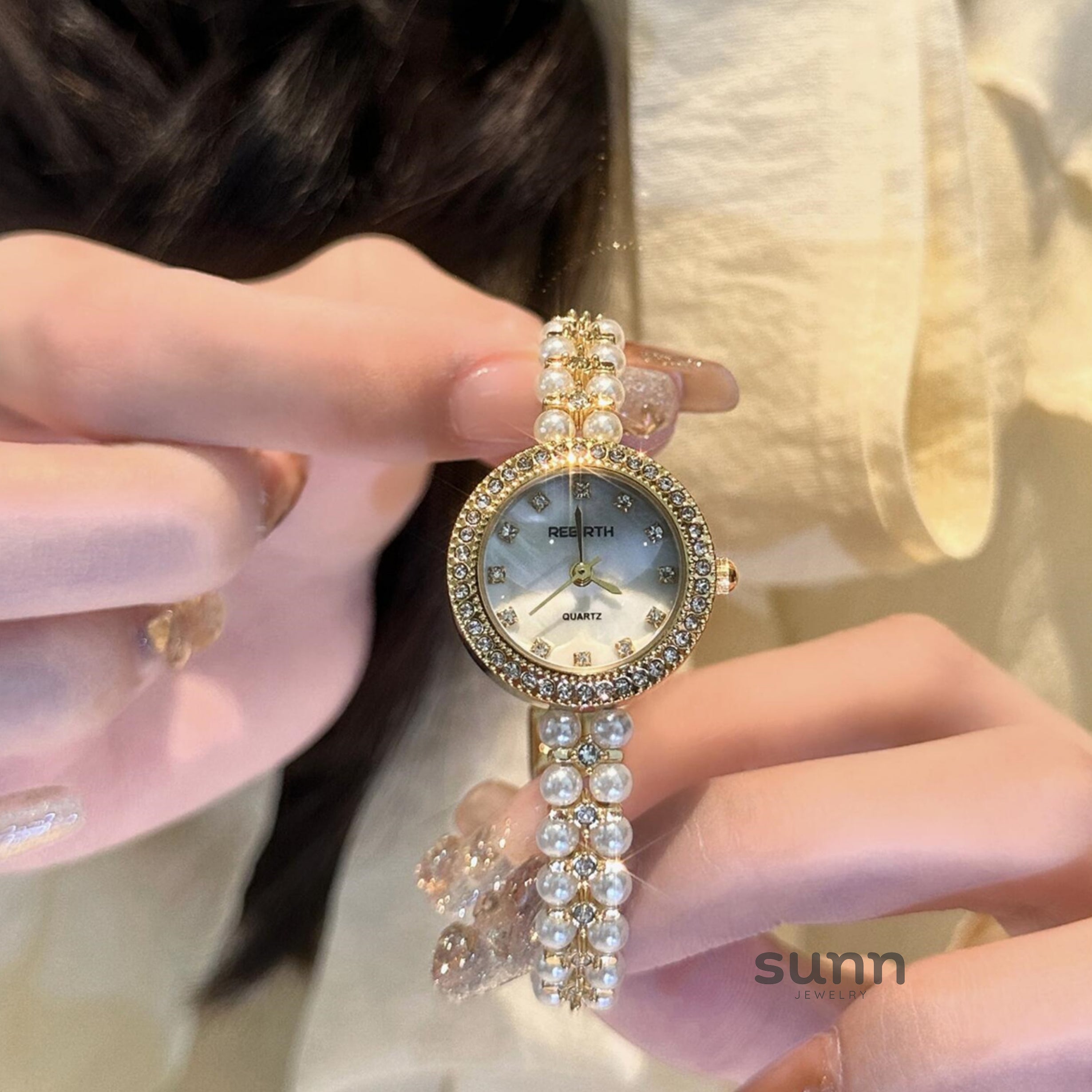 Saraya Delicate Pearl Watch