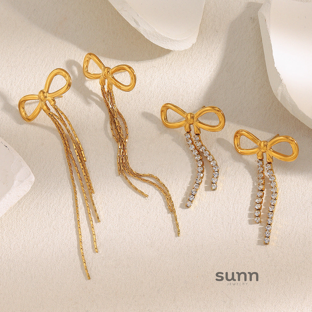 Sarayu Bow Zircon Tassel Earrings [95W7Z2NF]