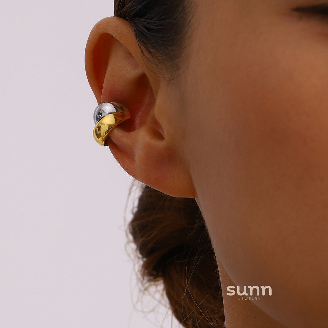 Savana Stainless Steel Ear Cuff [Q51ZS17O]