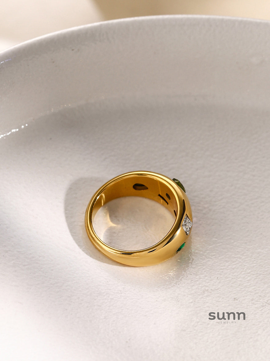 Savvy Dainty Zircon Cross Ring [ZIYRMO0W]