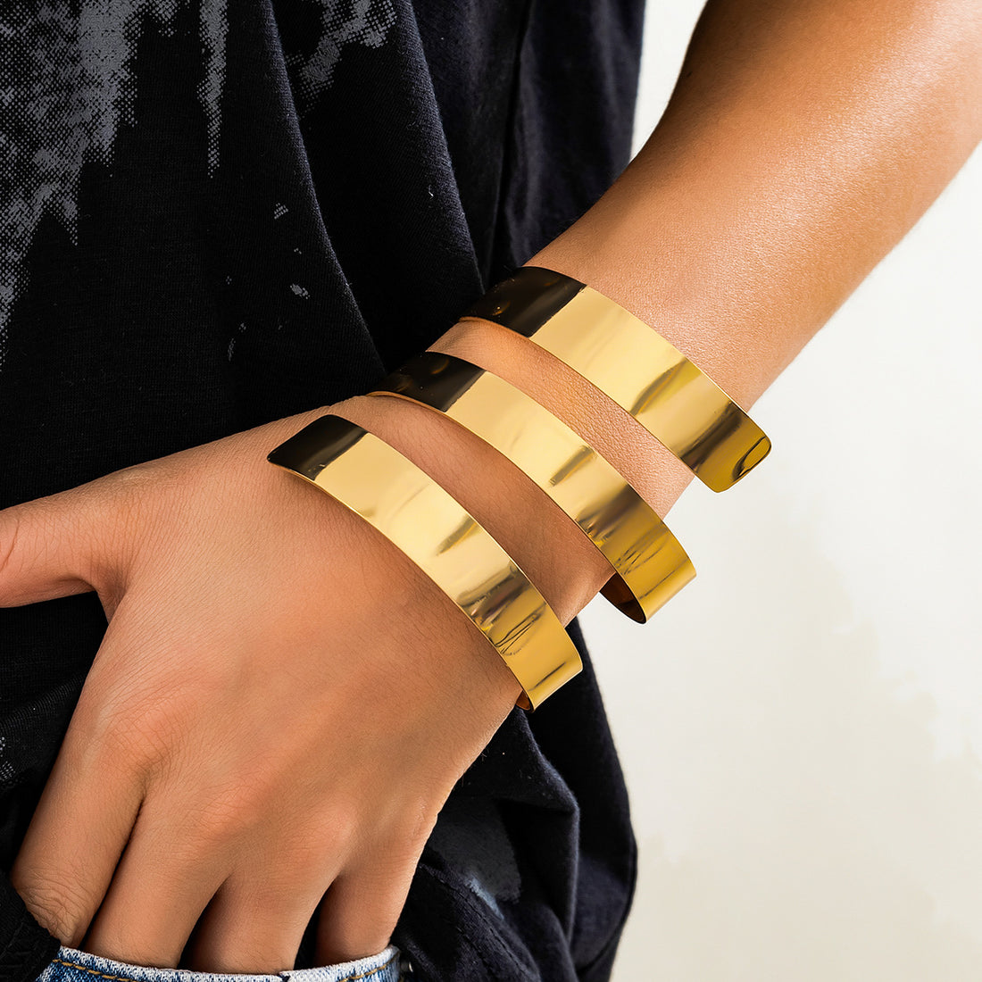 Savvy Spiral Cuff Bracelet [UEMLXUXW]