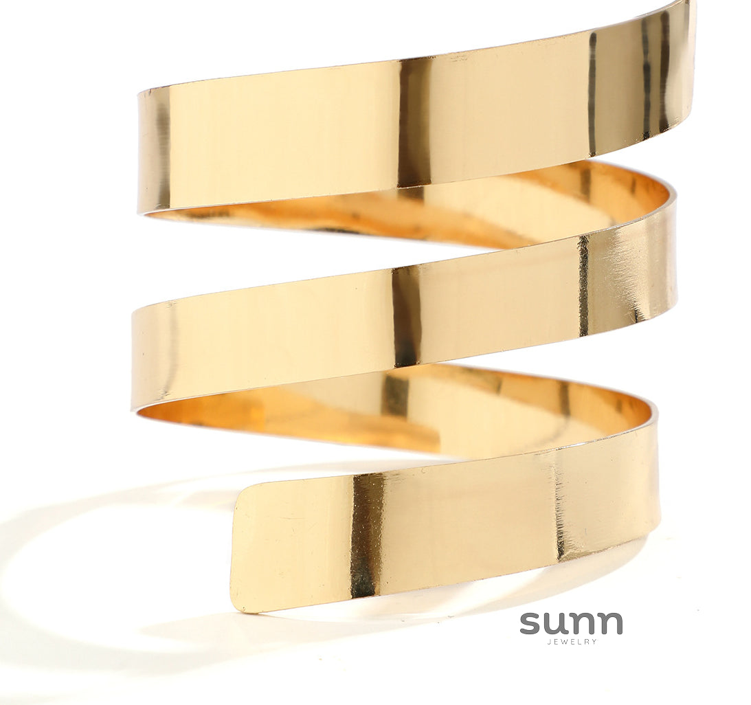 Savvy Spiral Cuff Bracelet [IZ614VKB]