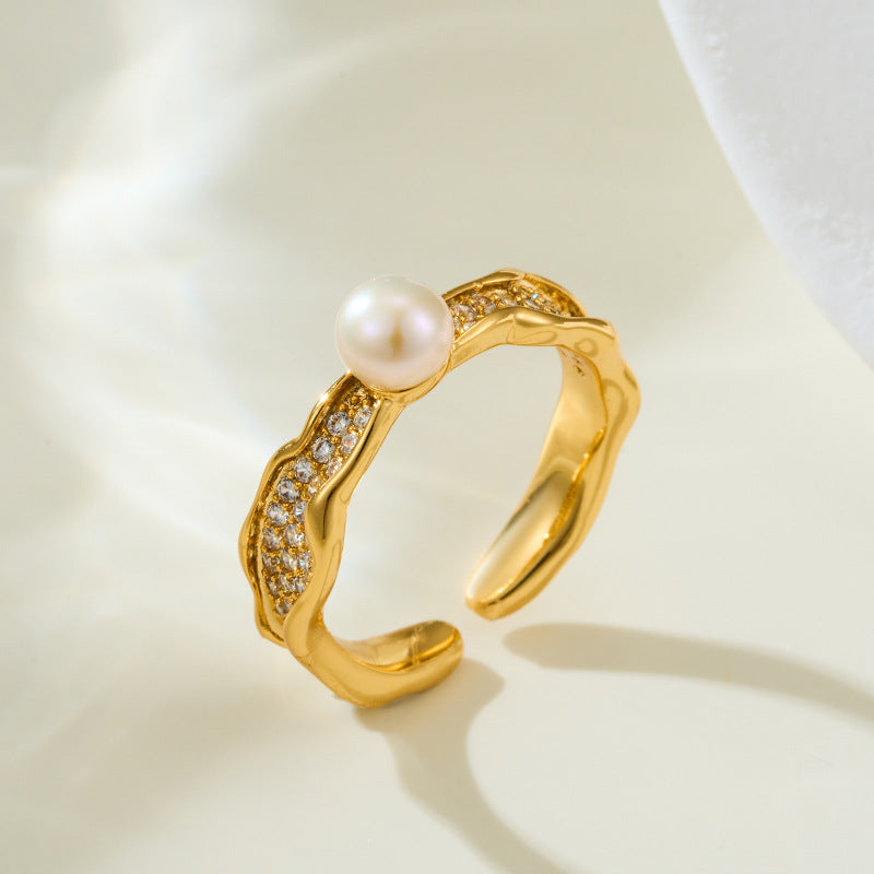 Scarlett Wavy Pearl Ring [XFXUECB4]