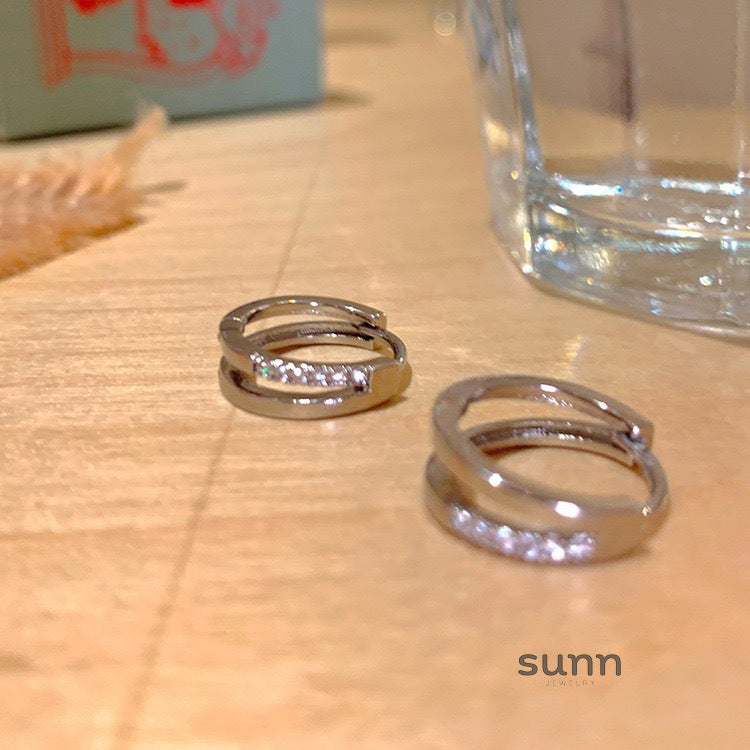 Scarlette Everyday Hoop Earrings [Q4EVPI6G]
