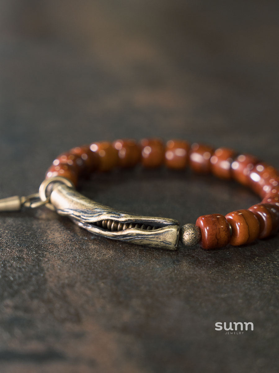 Schuyler Distressed Bone Bracelet [EAYCOMCQ]