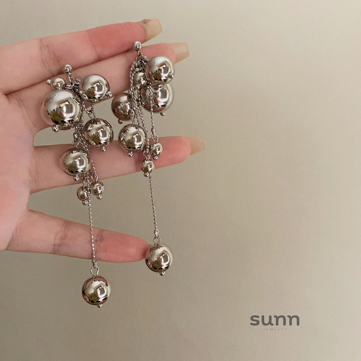 Scottie French Tassel Earrings [HJMNJFLZ]