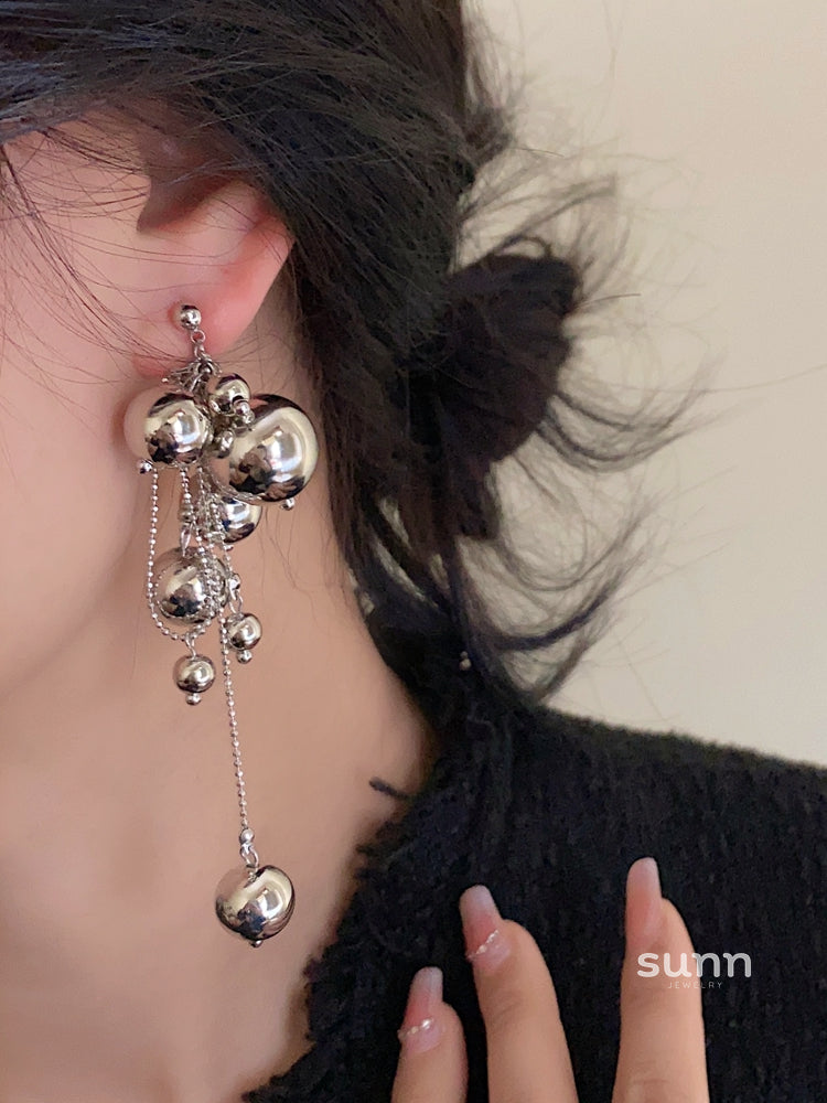 Scottie French Tassel Earrings [WRM7J009]