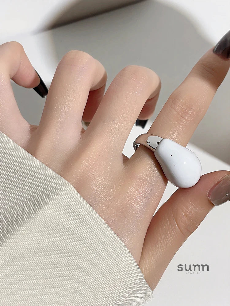 Seanna Teardrop Enamel Ring