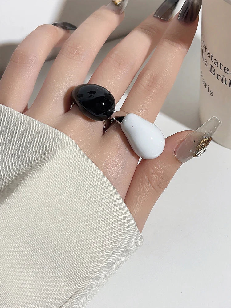 Seanna Teardrop Enamel Ring