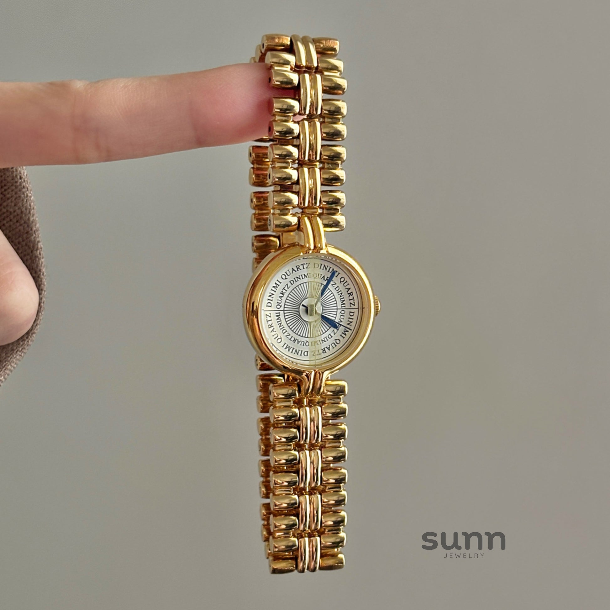 Selena Vintage Chain Watch [IRDPCVIX]