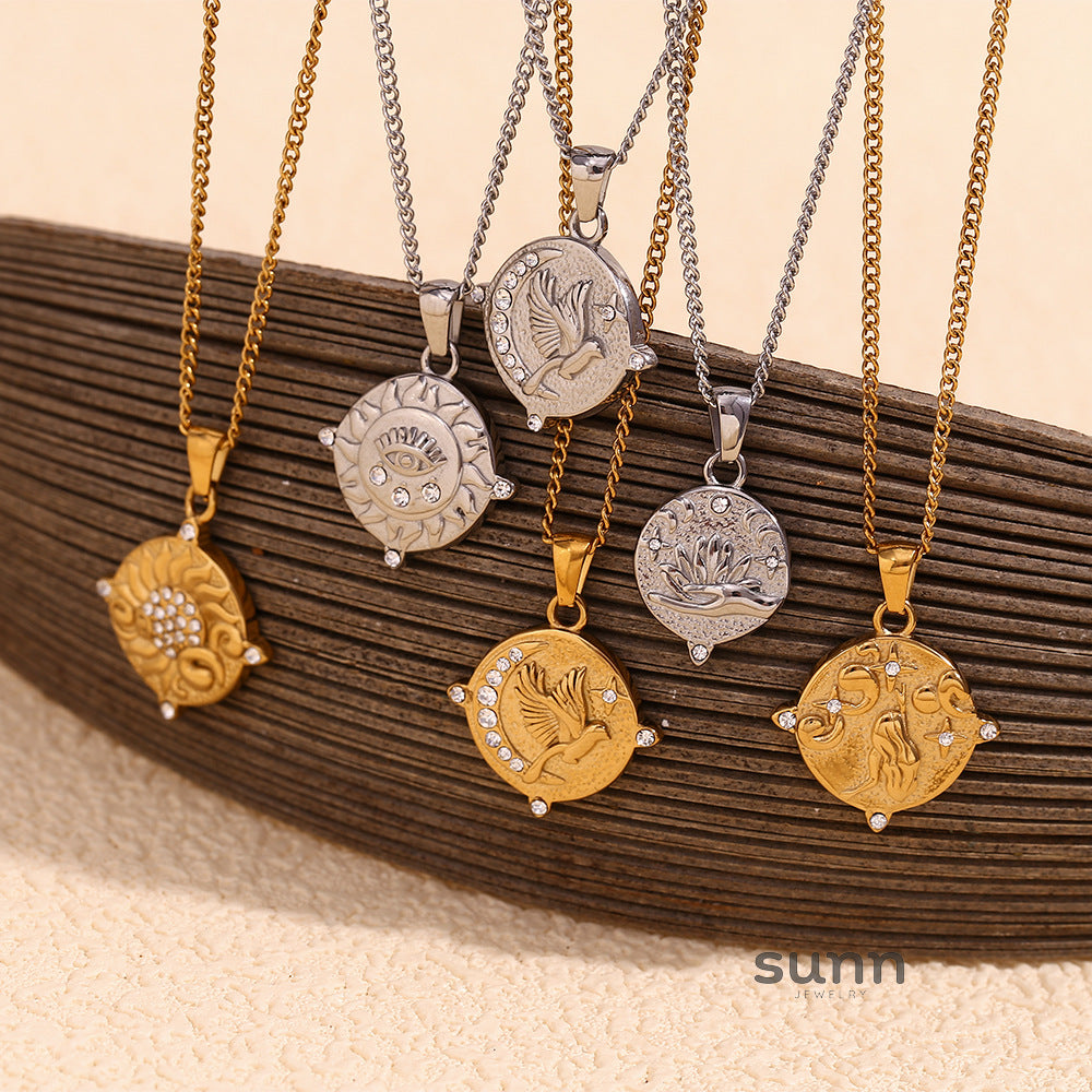 Semira Tarot Charm Necklace [VTLZHBKY]