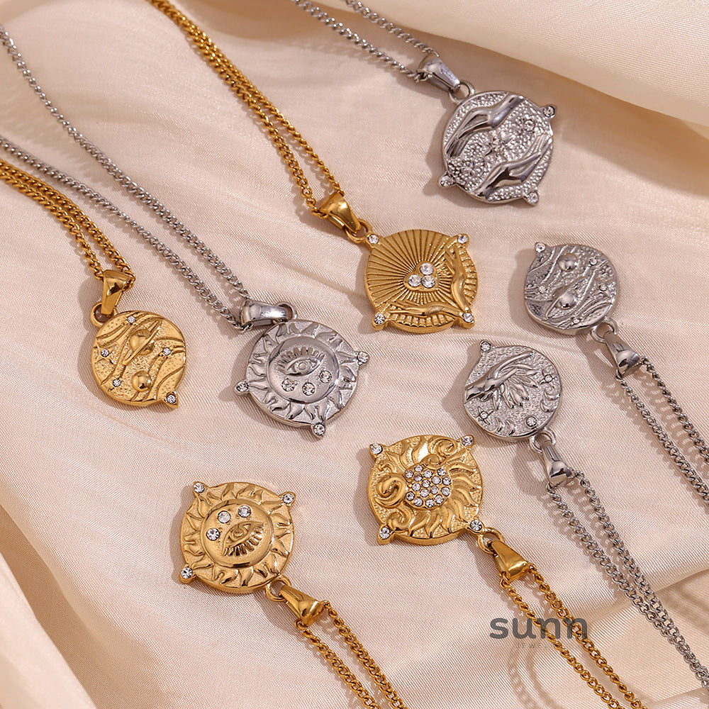 Semira Tarot Charm Necklace [XHMP4OG2]