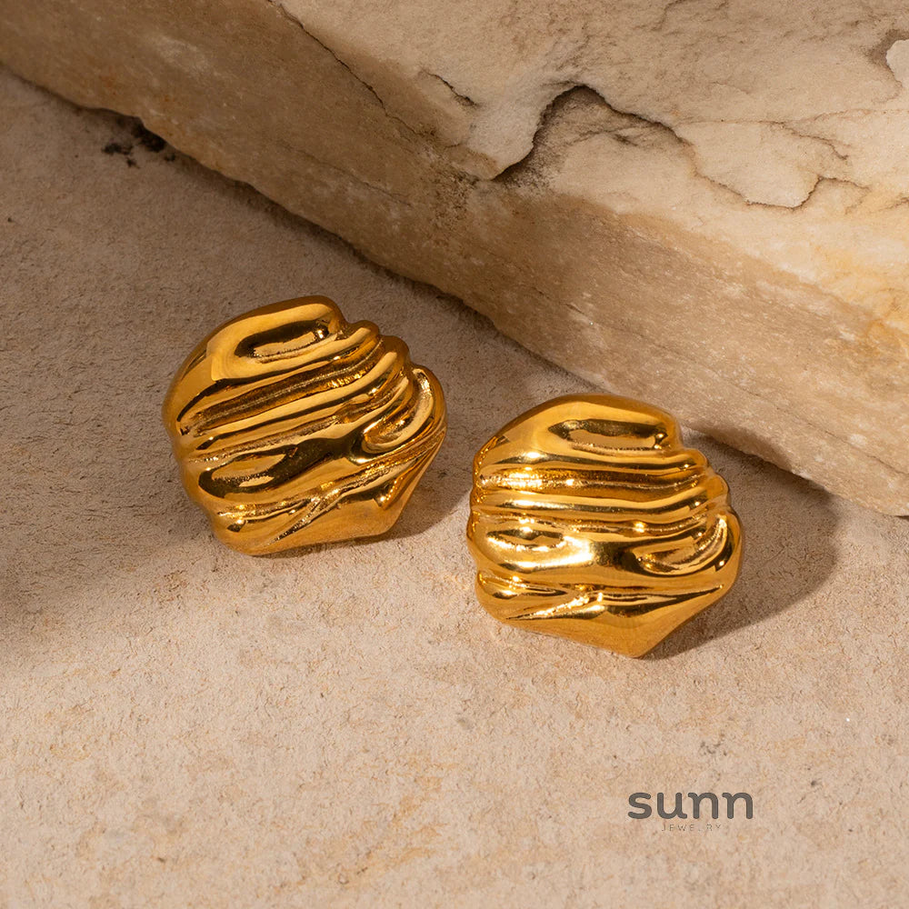 Seneca Organic Texture Hoop Earrings