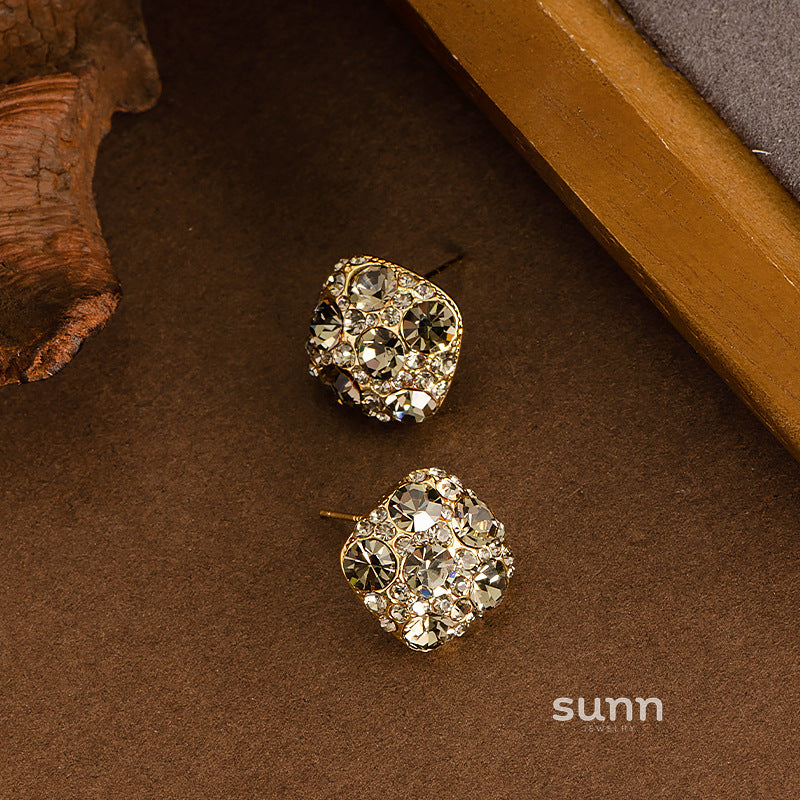 Sephora Zircon Square Studs [7M5RTDTY]