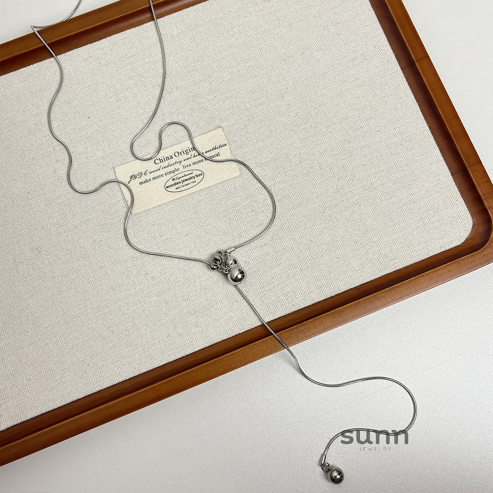 Sereen Metal Gourd Necklace [1GHQLG74]