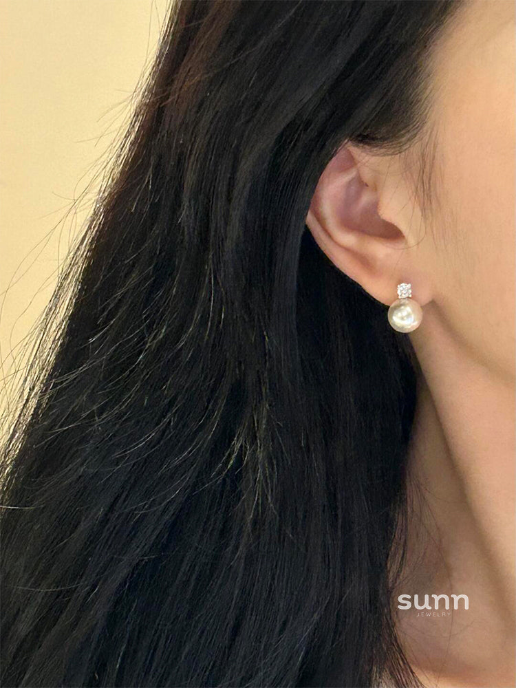 Serena Halo Pearl Earrings [0K2N5A0X]