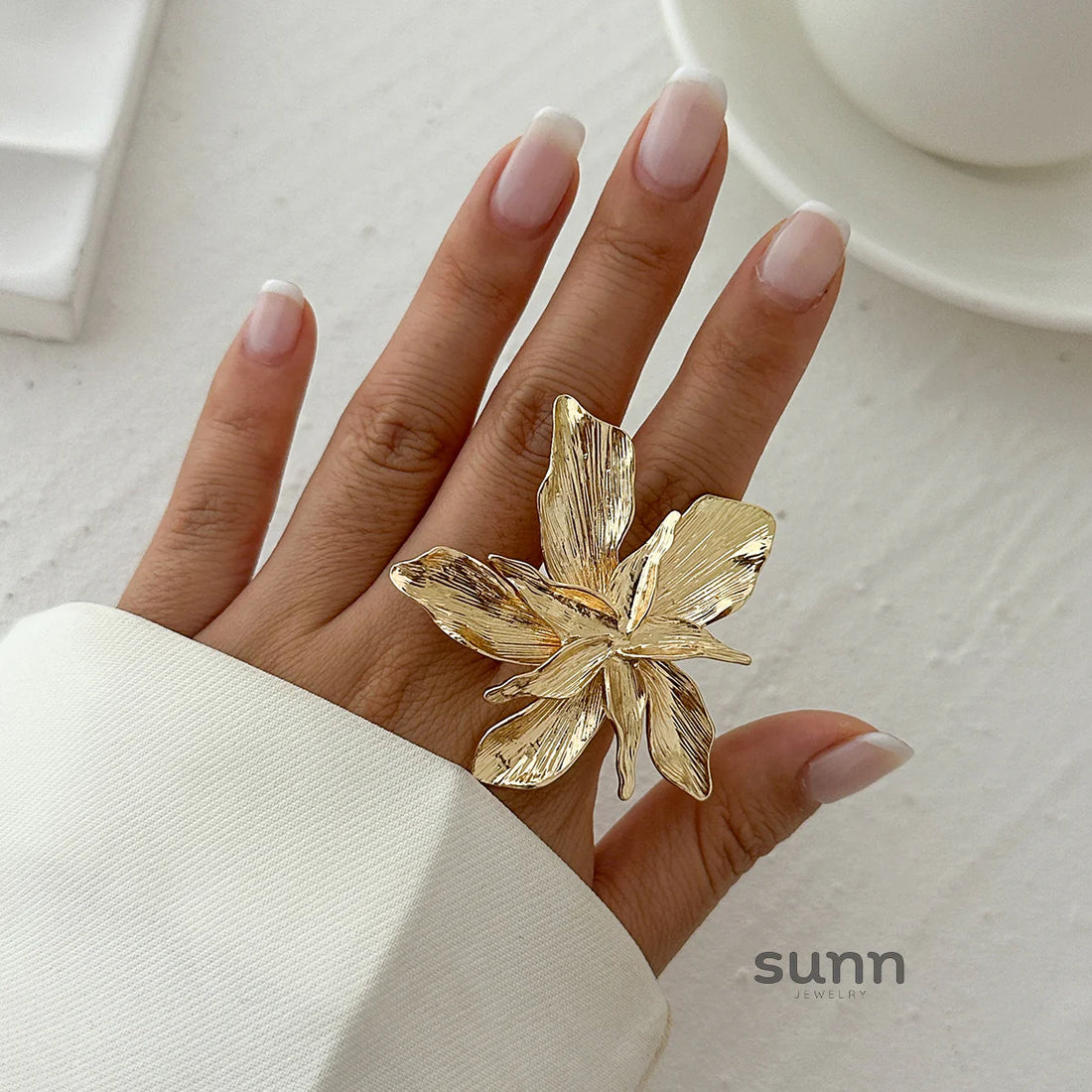 Serinity Dual Petal Ring