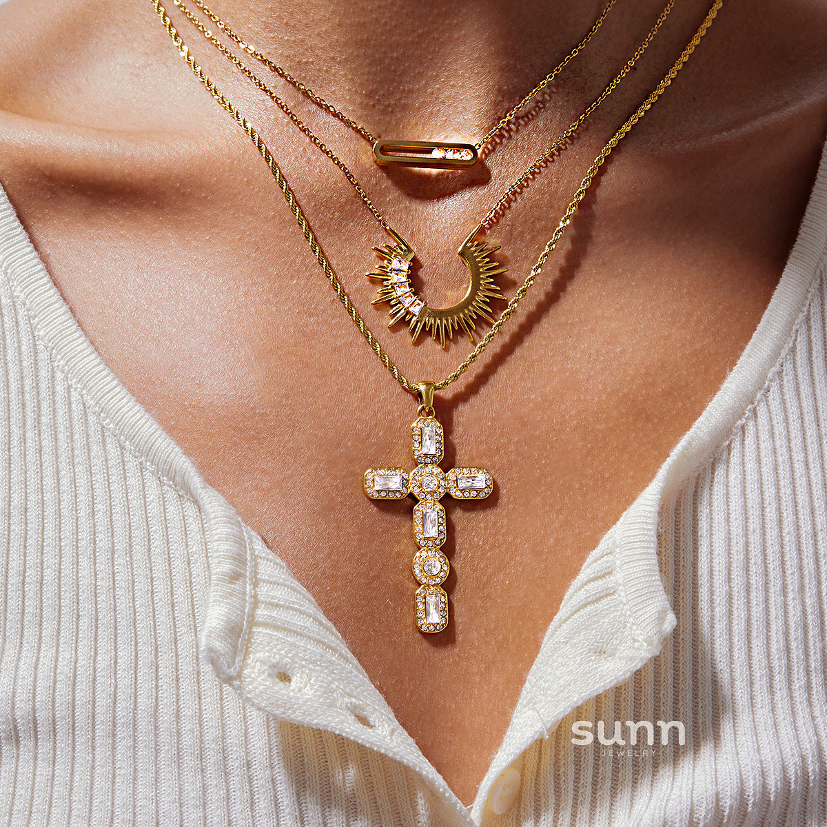 Shaina Rhinestone Interlocking Necklace [WODEP3W1]