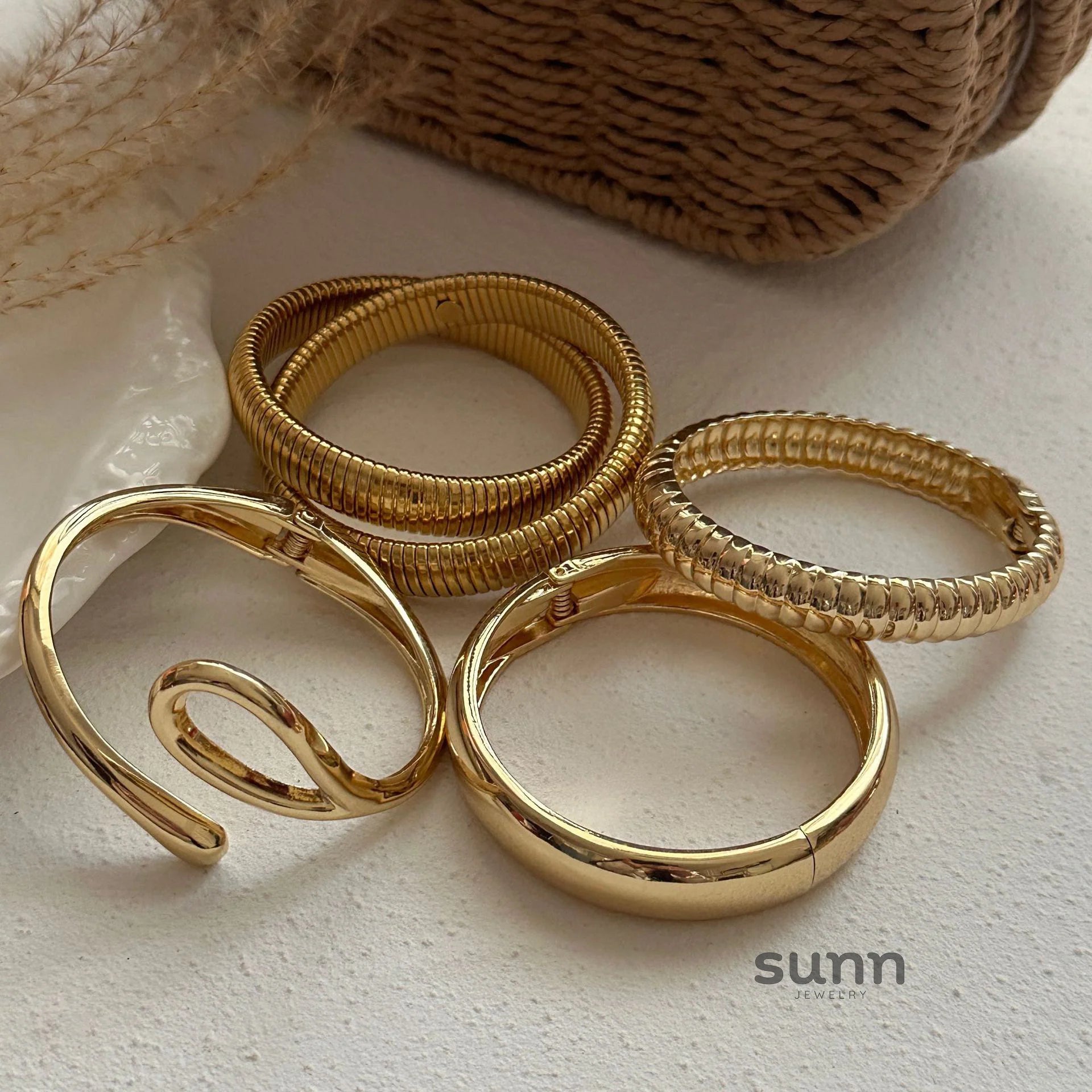 Shakira Sculptural Metal Cuff